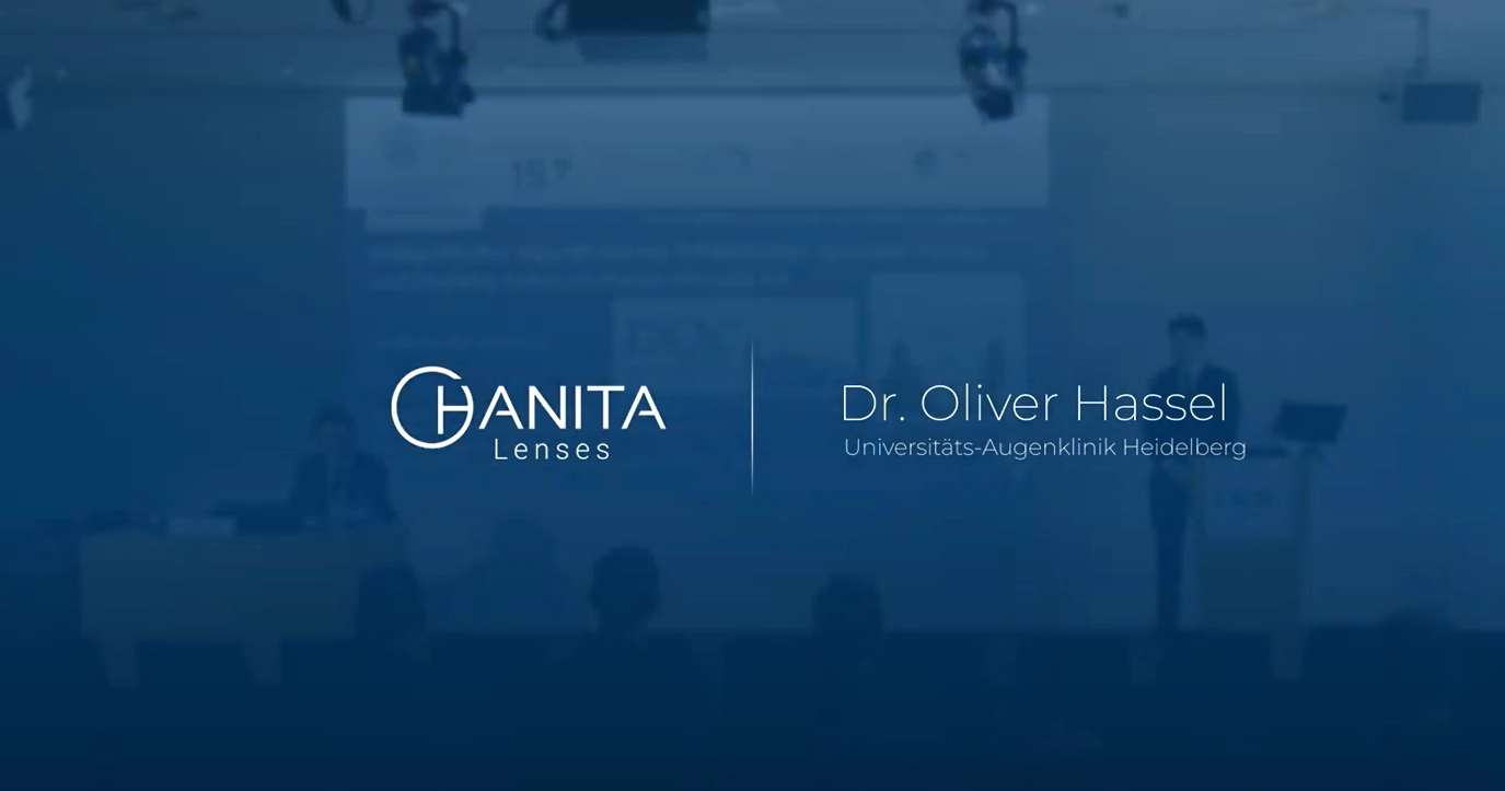 Holographic Algorithm in Trifocal Lenses